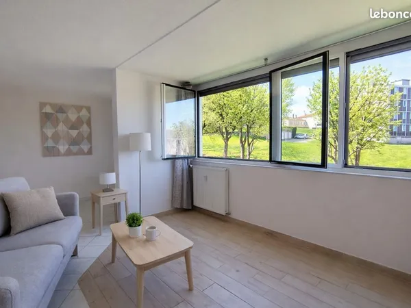Appartement 4 pièces 93 m²