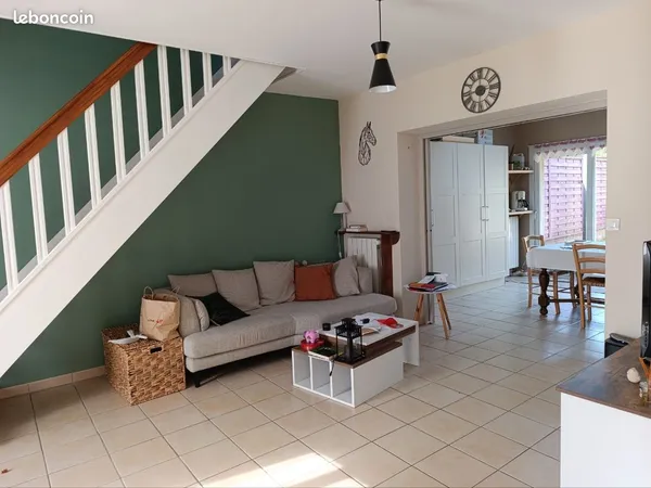 Maison - 3 pièces - 90m²