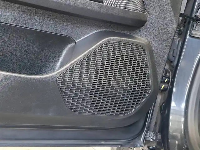 Dacia Sandero eco-g 100 — photo 7