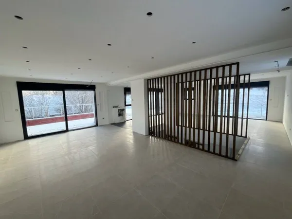 Maison 6 pièces 160 m²
