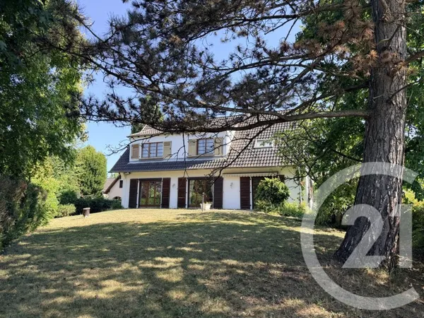 Maison 8 pièces 188 m²