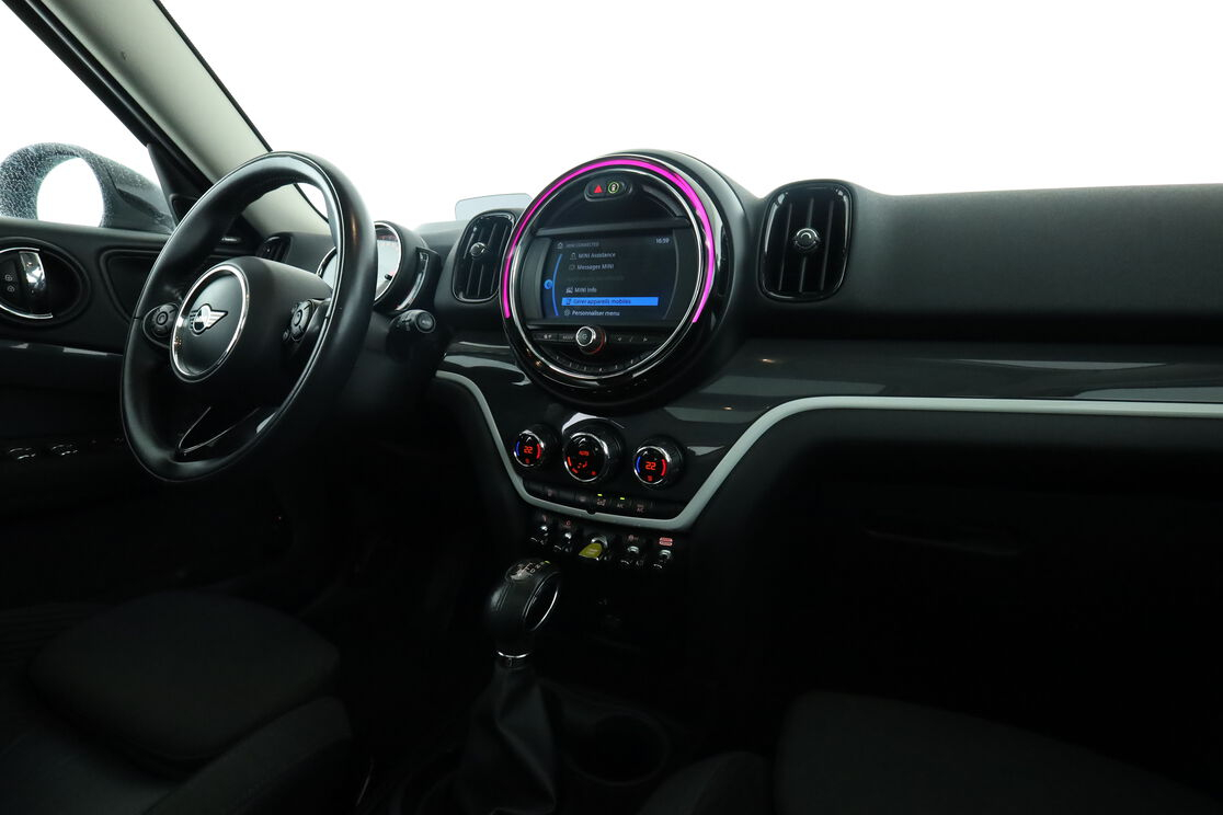 MINI Countryman Cooper SE ALL4 Hybrid BVA6 — photo 12