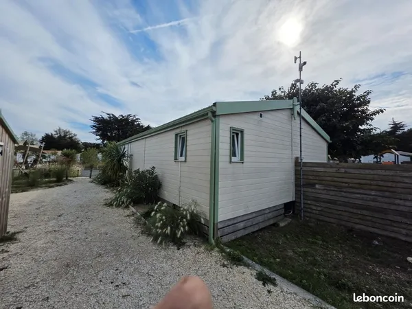Maison Vente Ars-en-Ré 7p 155m² 30000€