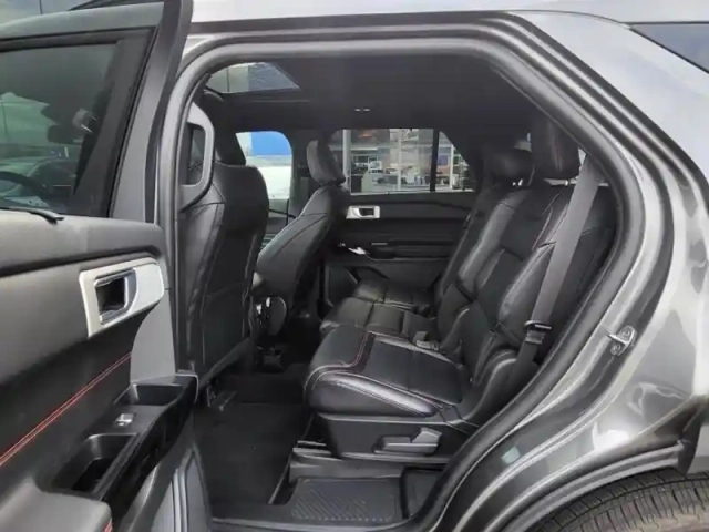 Ford Explorer 3.0 ecoboost 457ch parallel phev st-line i-awd bva10 7 places — photo 14