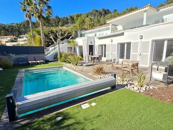Rez de jardin / Bas de villa