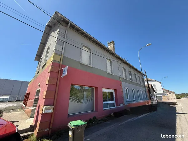 Bureaux 285 m²