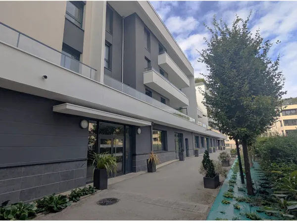 Exclusivité Studio résidence Massena au coeur de la cité Gardin , résidence de 2015