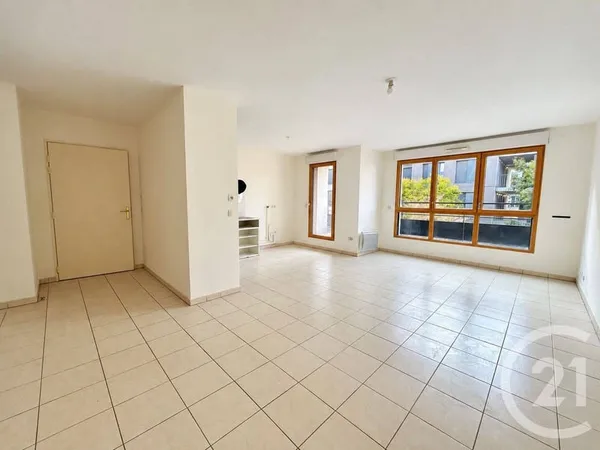 Appartement 4 pièces 80 m²