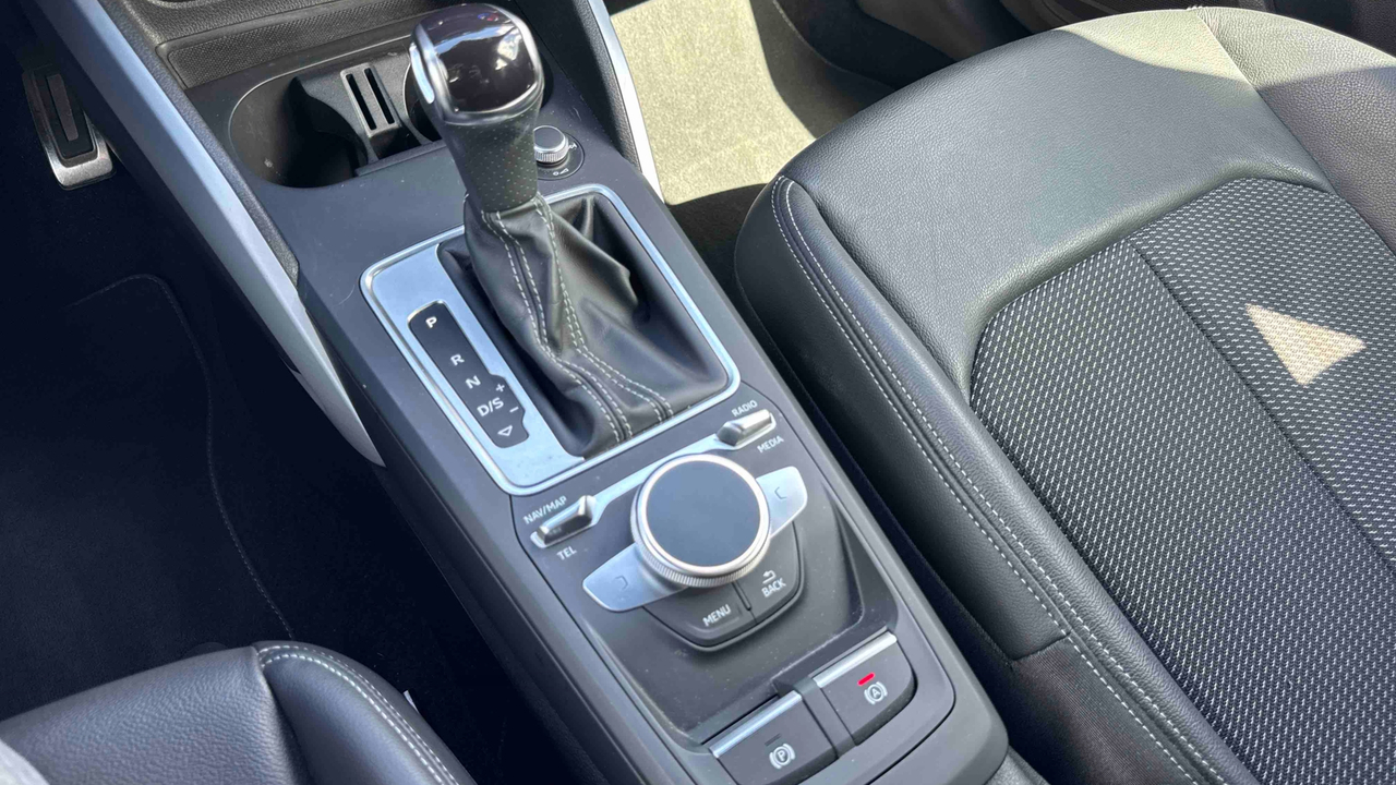 Audi Q2 35 TFSI 150 S tronic 7 — photo 21