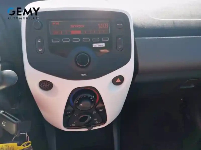 Citroën C1 vti 72 s&amp;s — photo 12