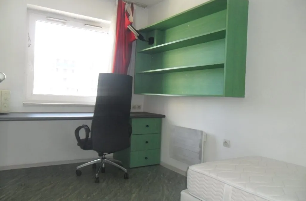 Photo 3