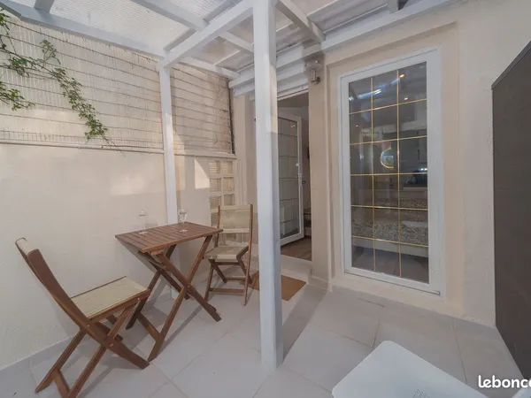 Créteil - Appartement meublé neuf de 12 m2 avec terrasse privée de 7 m2 sur jardin, tout compris