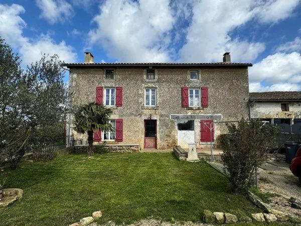 Maison ancienne en pierre