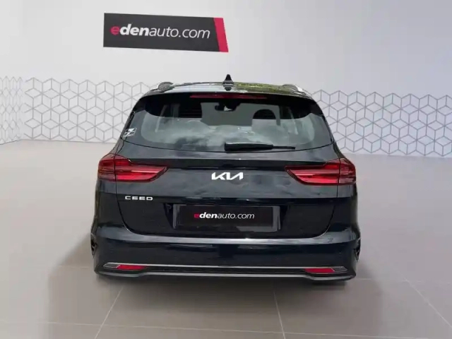 Kia Ceed sw 1.5 t-gdi 140 ch bvm6 — photo 4