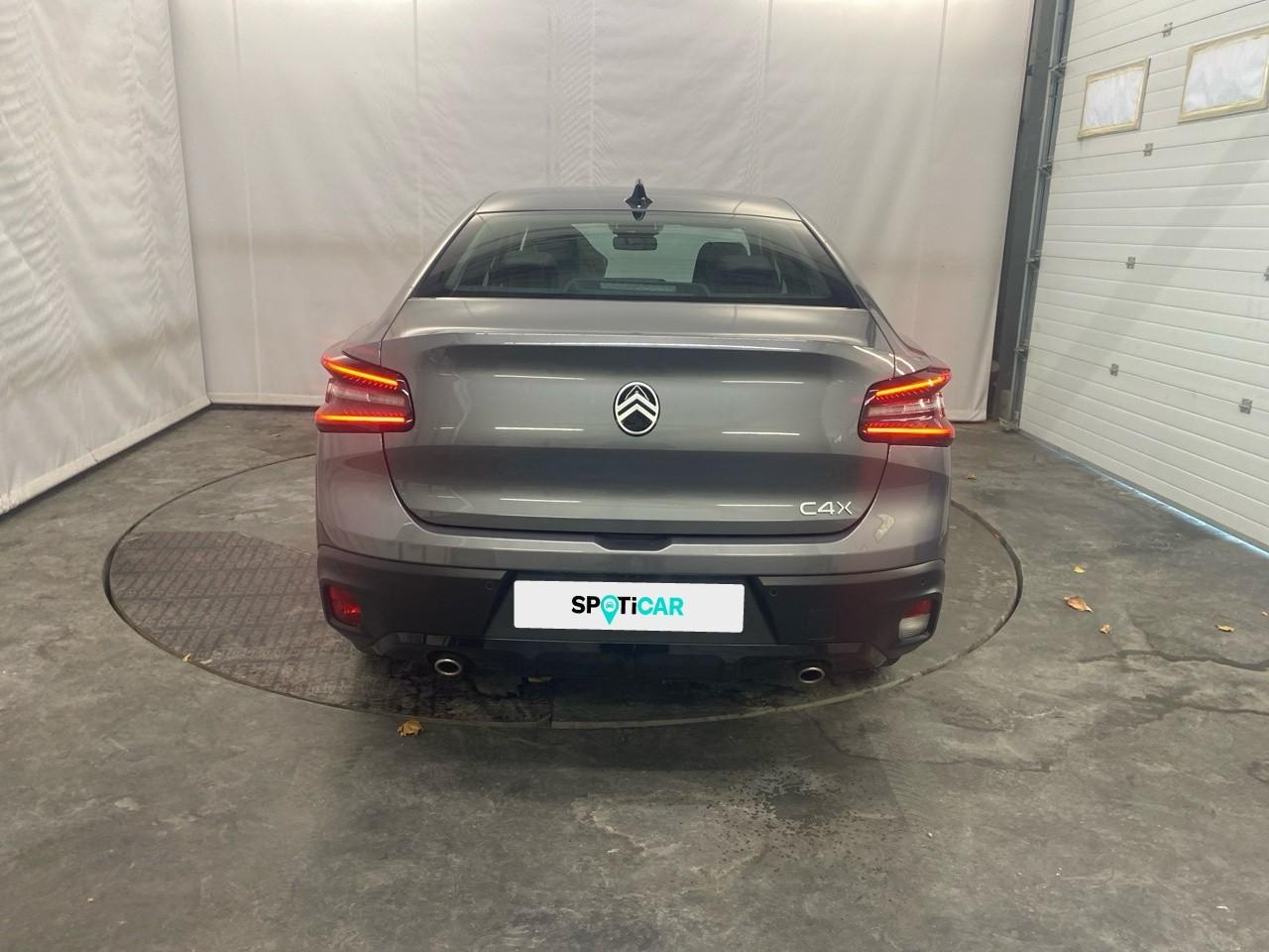 Citroën C4 X hybride 145 ch e-dcs6 plus — photo 4
