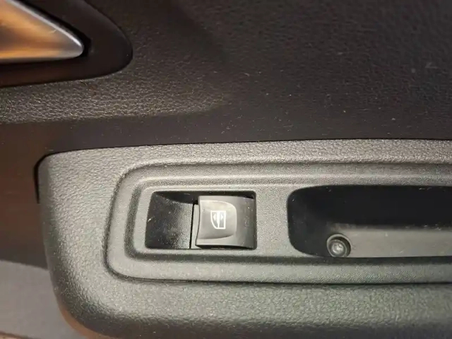 Dacia Sandero tce 90 — photo 27
