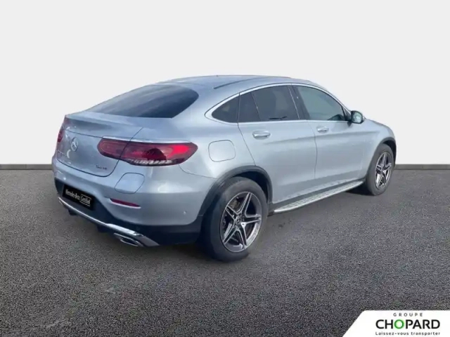 Mercedes Glc coupé 300 de 9g-tronic 4matic — photo 3