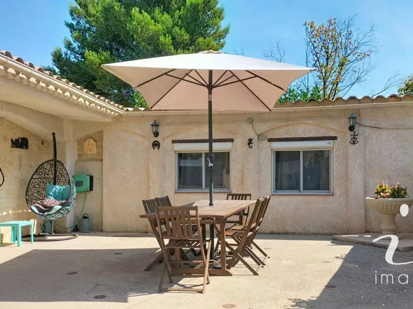 Maison de plain-pied 4 pièces 77 m²