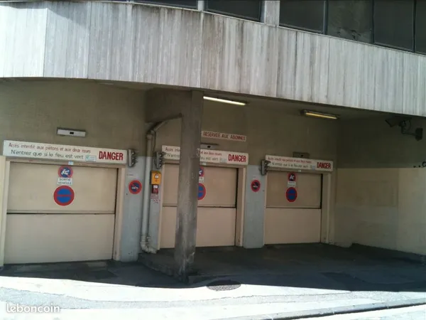 Parking/box Marseille