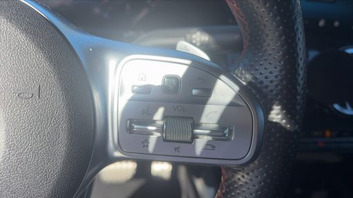 Mercedes Classe GLA 200 d 150 8G-DCT - AMG Line – 2022 – 89814 km – Diesel – Boîte Automatique — photo 4