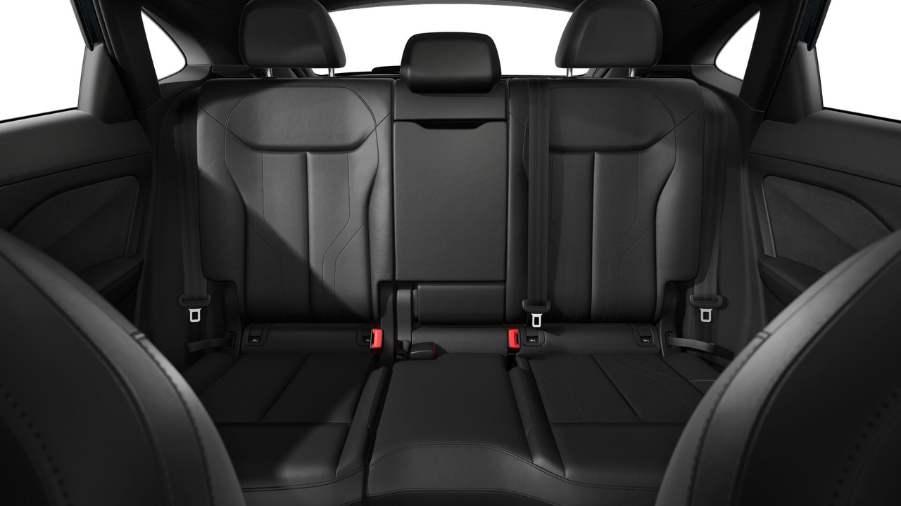 Audi Q3 Sportback e-hybrid 272 ch S tronic 6 — photo 3