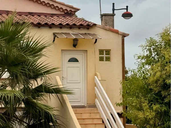 🏡 Maison meublée ~90 m² - Saint-Victoret - Calme, cour & parking