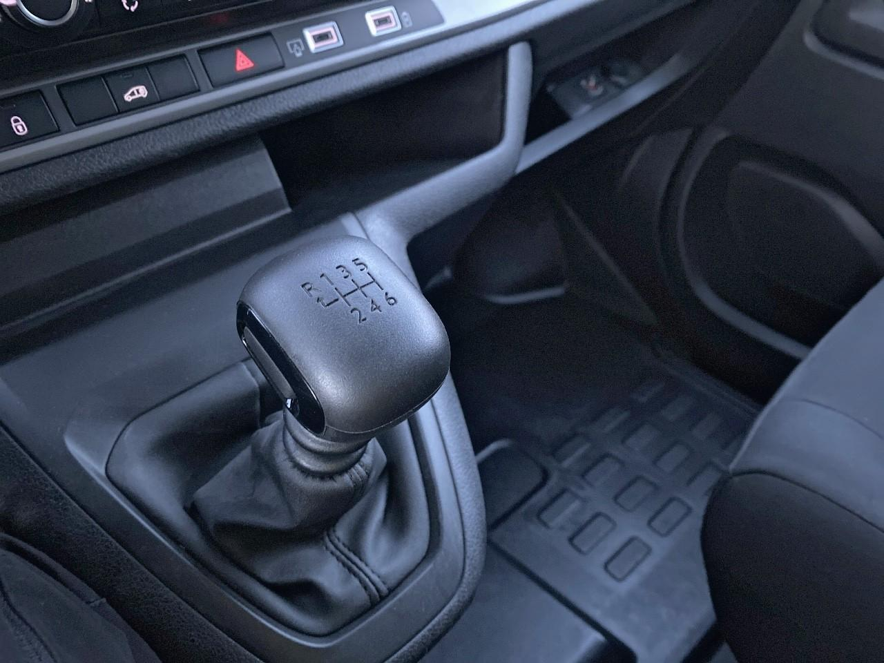 Opel Vivaro fourgon fgn taille xl bluehdi 120 s&s bvm6 — photo 15