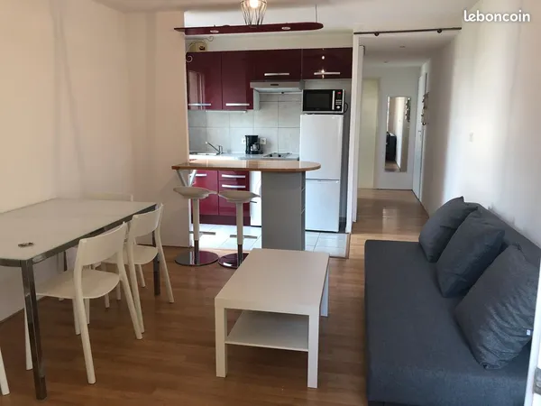 Appart.2 pièces 37m2 balcon parking