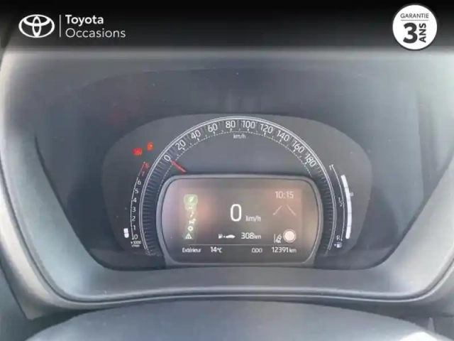 Toyota Aygo X 1.0 vvt-i 72ch dynamic my24 — photo 14