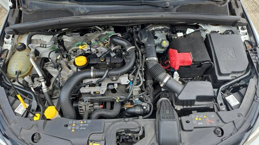 Renault Clio 1.0 TCe 100 - Zen – 2020 – 60798 km – Essence – Boîte Manuelle — photo 52