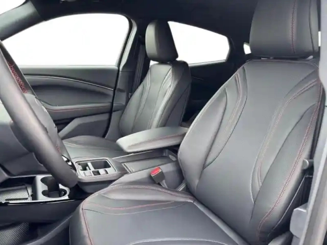 Ford Mustang mach-e 294ch extended range 91kwh premium propulsion — photo 7