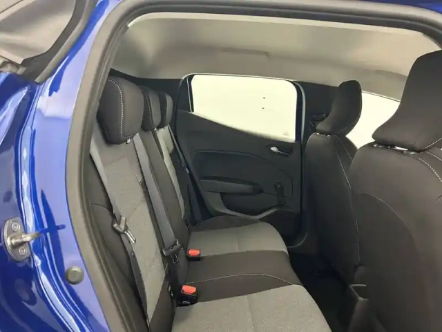 Renault Clio blue dci 100 ch gsr2 — photo 34