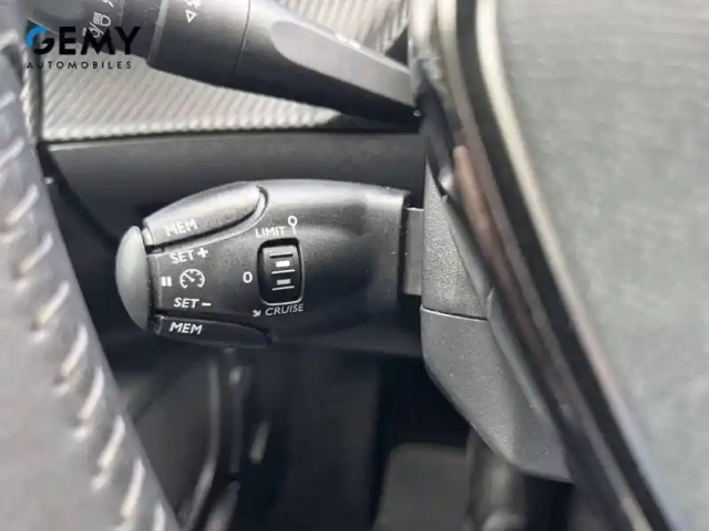 Peugeot 2008 electrique 136 ch — photo 14