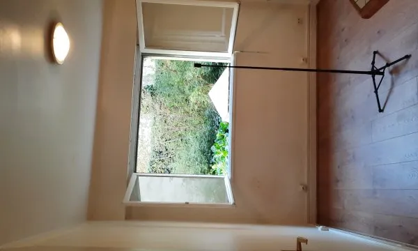 Vends Paris 18ème - Ramey - Studio RdC sur jardin sans vis à vis