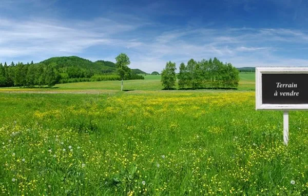 Terrain 1413 m²