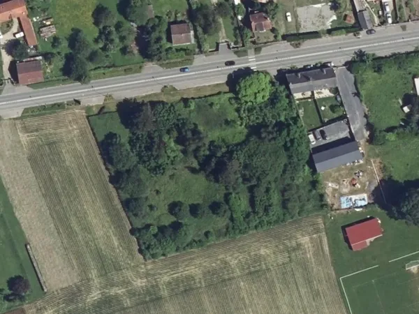 Terrain 6 620 m² ? Salency / Noyon ? bord RD1032