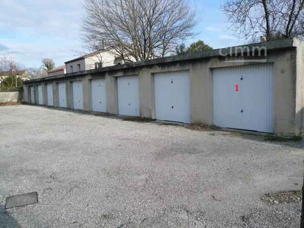 GARAGE AUTO