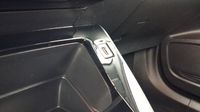 Peugeot 2008 1.2 PureTech 130ch S&S Style EAT8 — photo 19