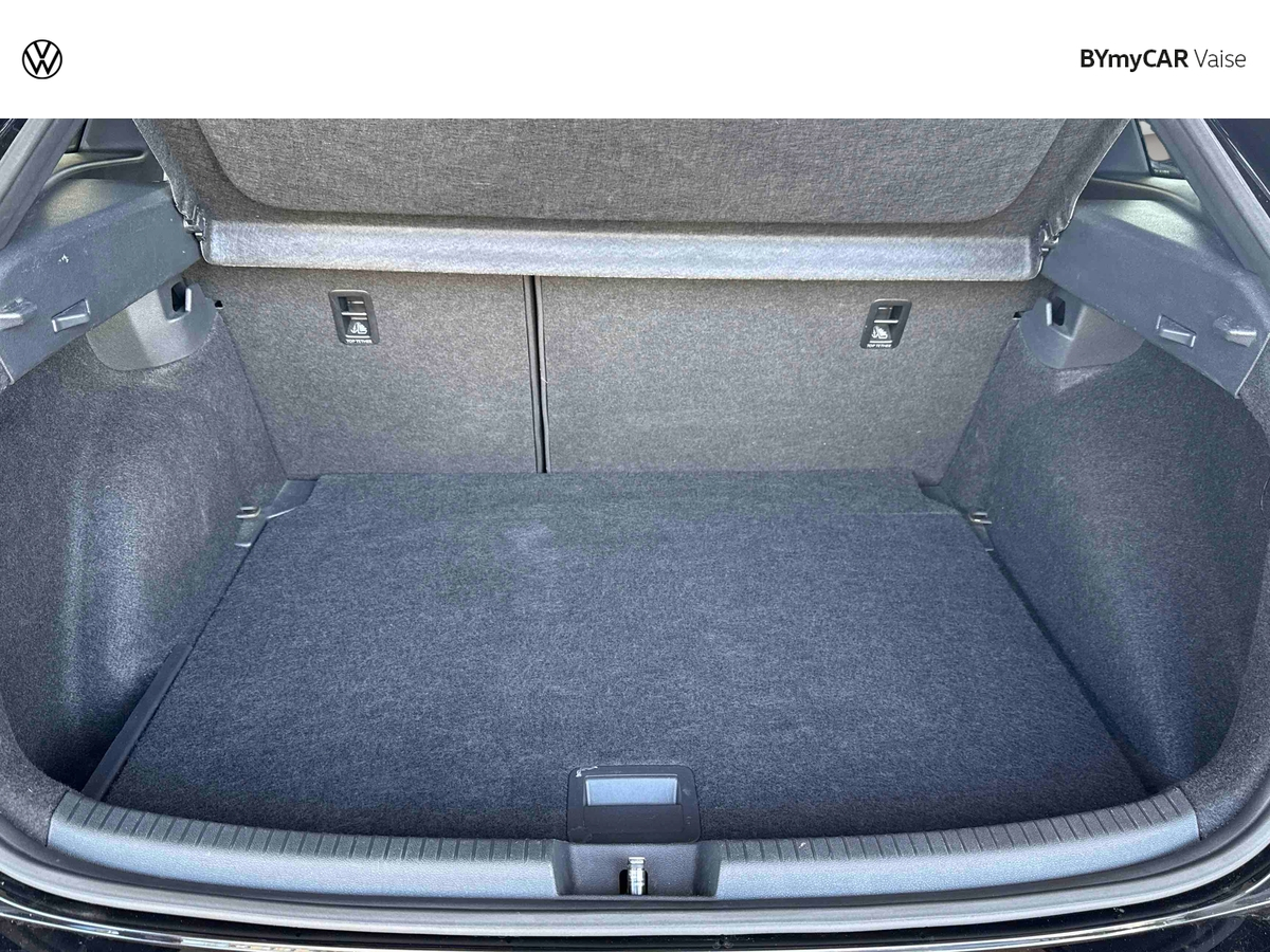 Volkswagen Taigo 1.5 TSI 150 DSG7 — photo 13