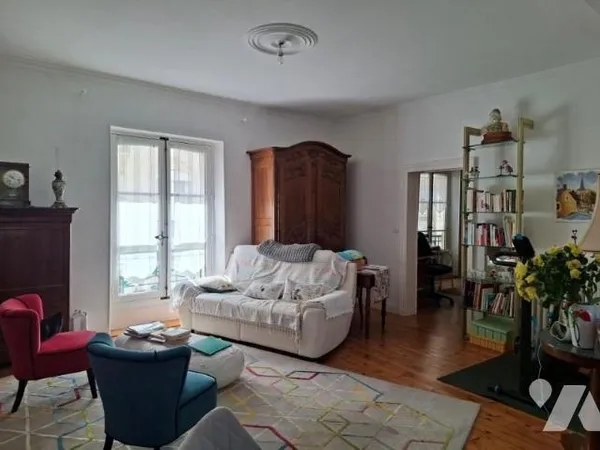 Appartement 4 pièces 90 m²