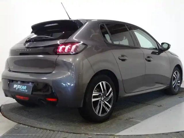 Peugeot 208 1.2 puretech 100ch s&amp;s allure 118g 2 places — photo 8