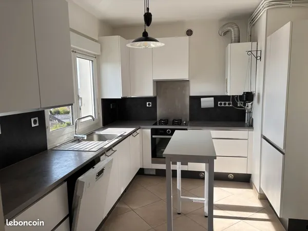 Appartement 4 pièce(s) / 93.1 m2 - 37100 TOURS