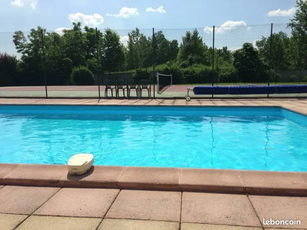 RARE À COLMAR - Magnifique F2 de 46 m² avec jardin privatif de 200 m² sans vis-à-vis et équipements 