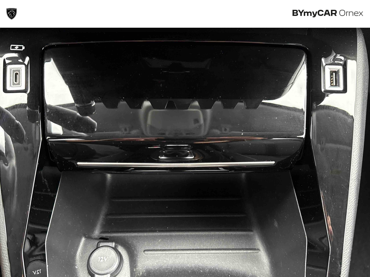 Peugeot 208 PureTech 100 S&amp;S EAT8 — photo 32