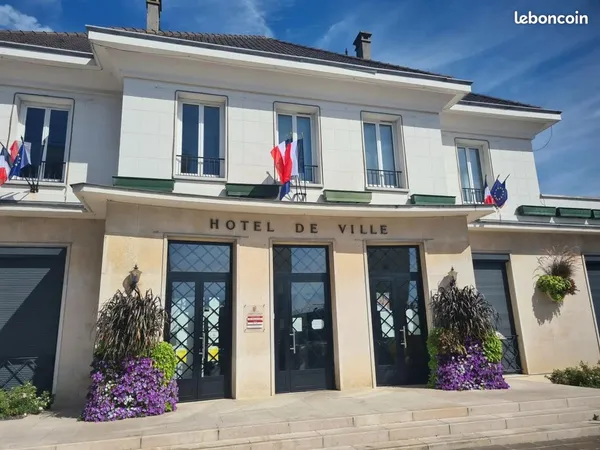 Parking à louer à Montmany