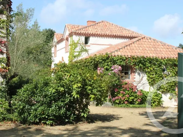 Maison 5 pièces 145 m²