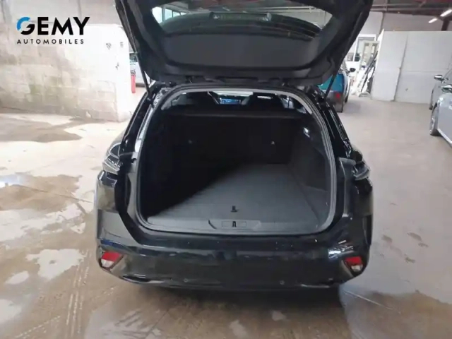 Peugeot 308 sw hybrid 145 e-dcs6 — photo 6