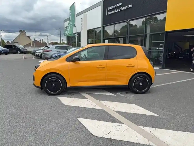Renault Twingo e-tech electrique 80 ch autonomie urbaine — photo 2