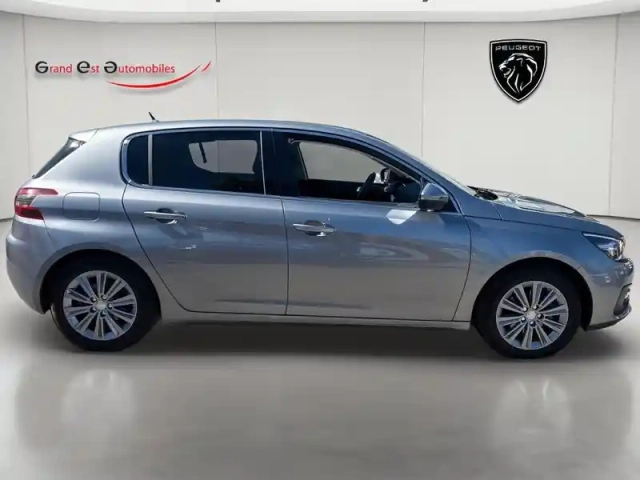 Peugeot 308 1.2 puretech 130ch ?6.c s&amp;s allure — photo 8