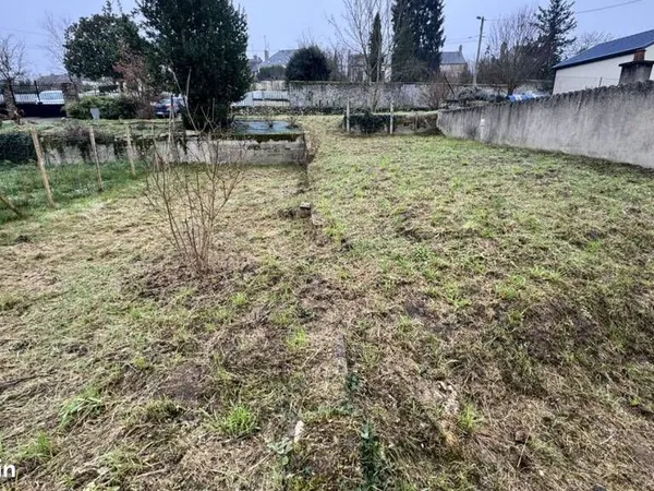 Terrain constructible centre Parigné L'Evêque 422m2
